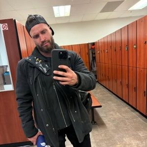 Meet your Posher, Alex